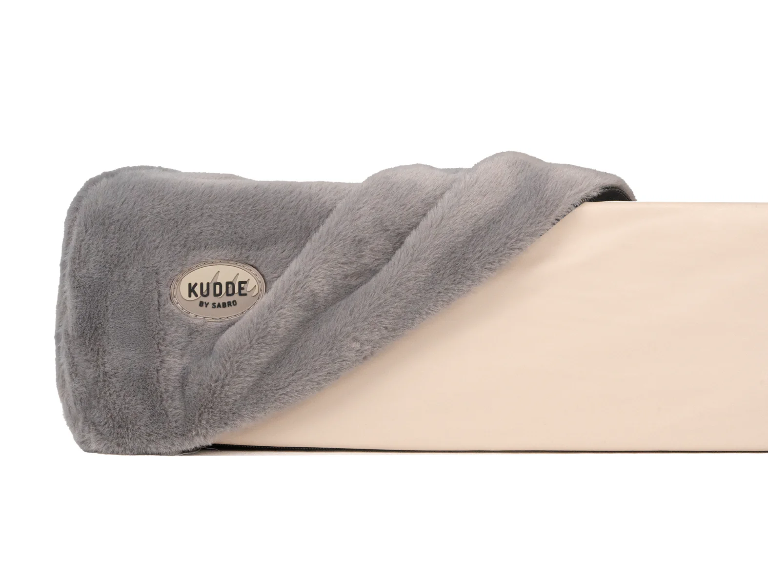 Hundebett KUDDE Kuschelfell (vegan) - Image 9